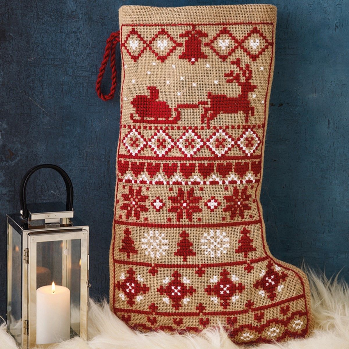 Julesokk Rød jul 37 x 60 cm - broderipakke 
