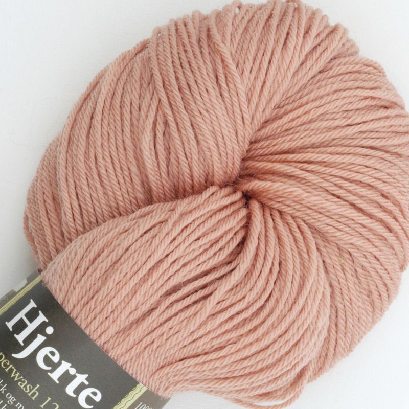 Hjerte  - Superwash 12/4 - alle farger Hillesvåg Fabrikker